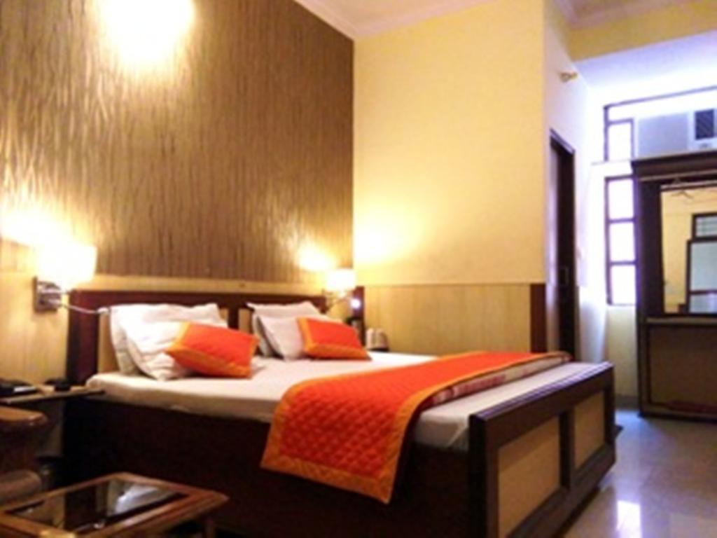 Hotel Golden Heritage Джайпур Екстериор снимка