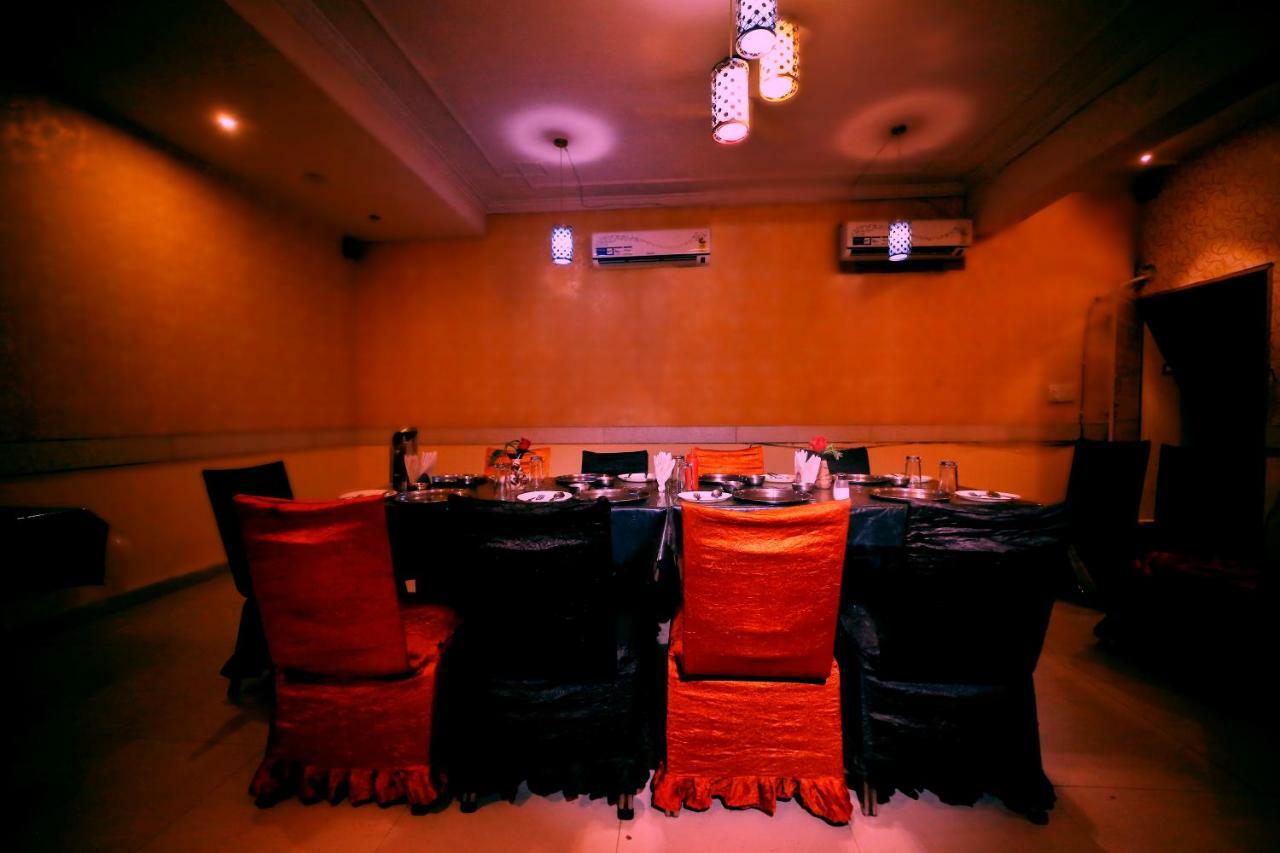 Hotel Golden Heritage Джайпур Екстериор снимка