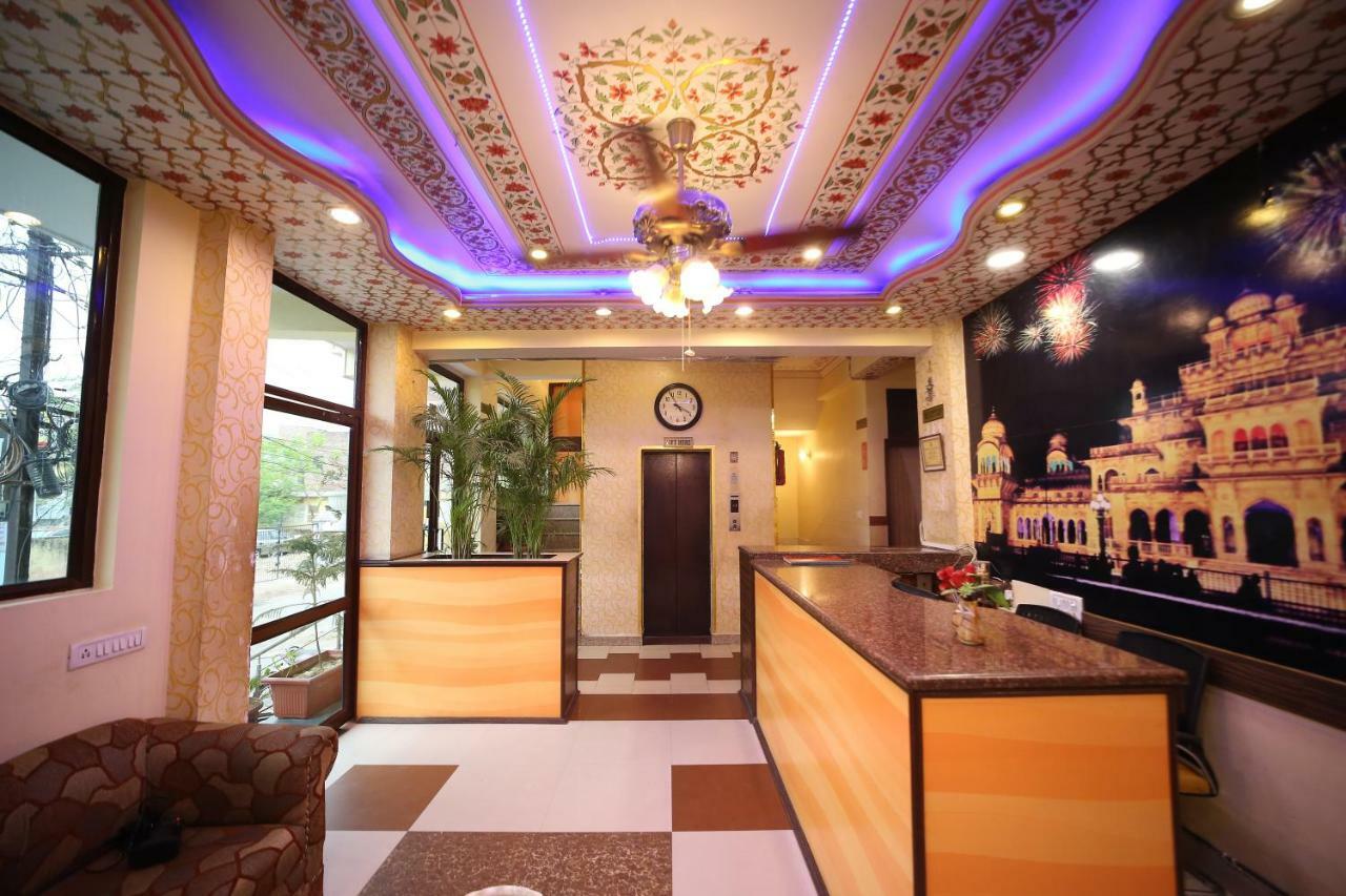 Hotel Golden Heritage Джайпур Екстериор снимка