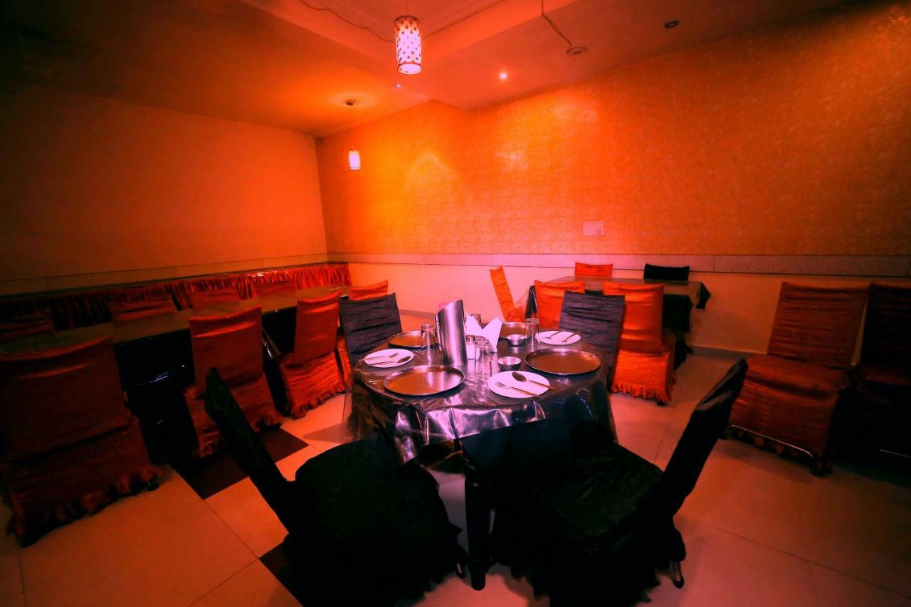 Hotel Golden Heritage Джайпур Екстериор снимка