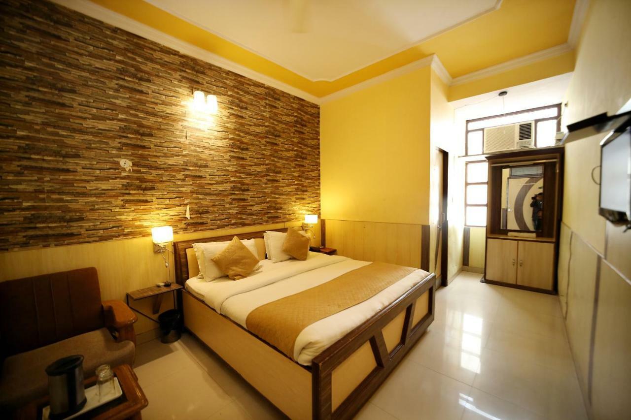 Hotel Golden Heritage Джайпур Екстериор снимка