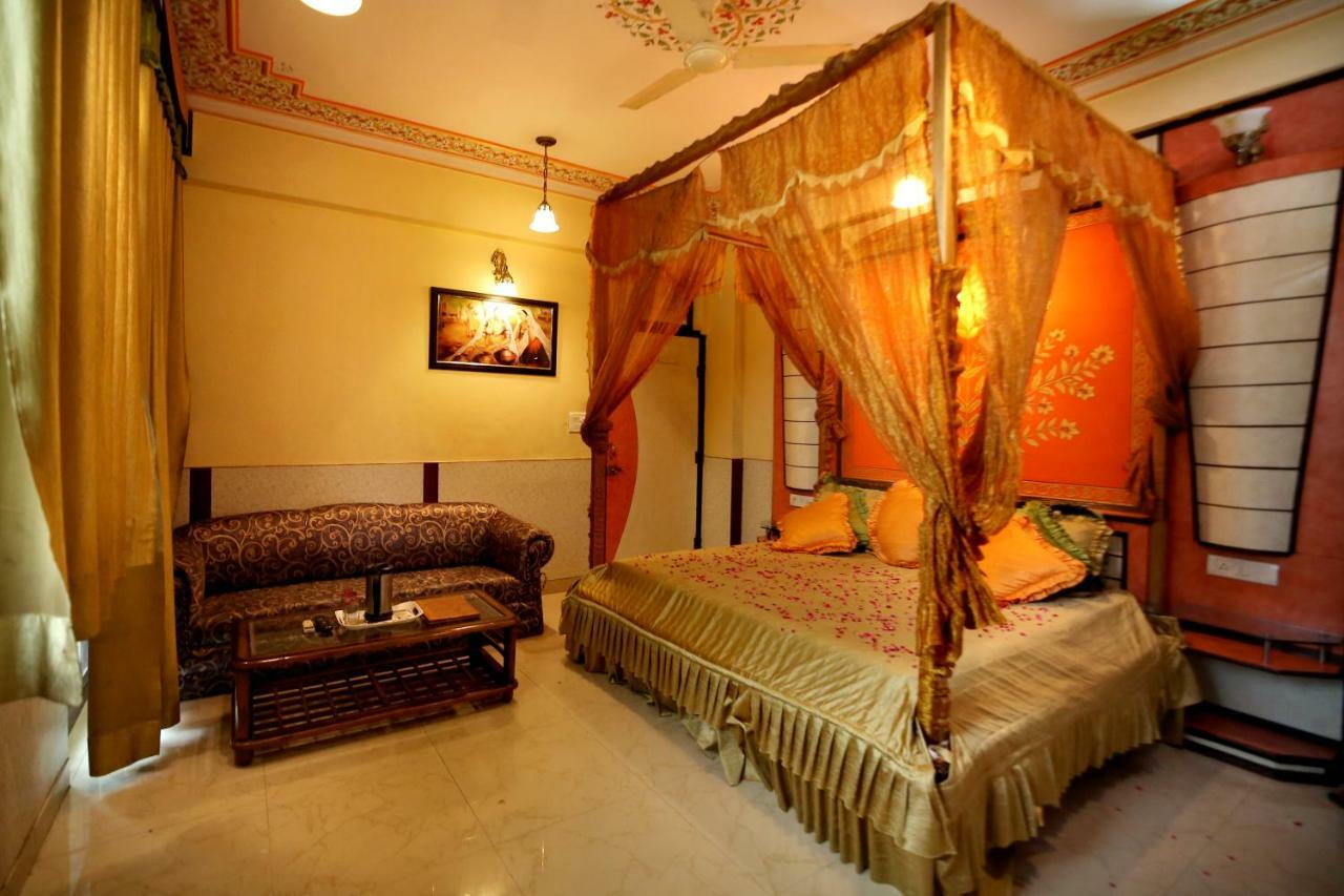 Hotel Golden Heritage Джайпур Екстериор снимка